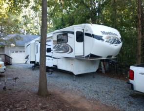2010 Keystone Montana
