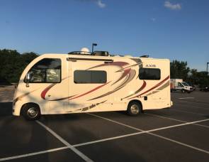 2018 Thor Axis 24.1 - Unlimited Miles
