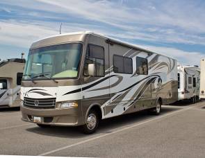 2013 DOG FRIENDLY Daybreak 34BD BUNKHOUSE!