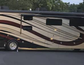 2015 Discovery by Fleetwood 40g