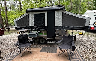 Easy Towing - Pop Up Camper - Ready to Go Glamp