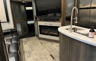 2018 Dutchmen RV Voltage V3005