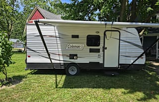 2015 Dutchmen RV Coleman Lantern LT Series 17BHS