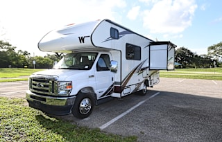 The Luxurious 2021 Winnebago Outlook 22C