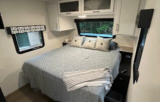 2022 Forest River RV Wildcat 266MEX