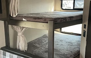 NEW Bunkhouse '22 Grand Design Transcend Xpl 261BH