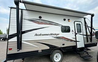 2018 Starcraft Autumn Ridge Outfitter 19BH