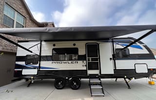 2022 Camp Ready Bunkhouse Sleeps 6-8