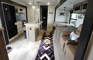 Summer is Here. Kid Approved 3 ACs, 2 Bathrooms!!!