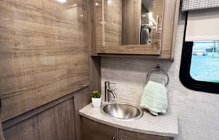 The PERFECT RV - Brand New 2023 Entegra Qwest 24R