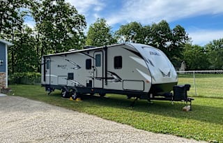 N&S Kiddo Approved 2020 Keystone RV Bullet 290BHS