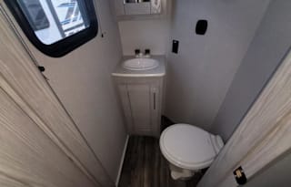 2022 Keystone RV Impact 367