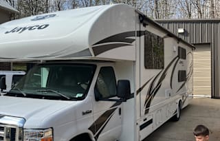 Partytown bunk bus
