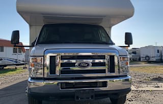 2017 Majestic 28A Ultimate family gateway Grizzly7