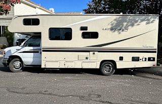 APRIL SPECIALS  CONTACT TIKi RV RENTALS TODAY!