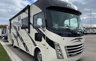 2022 Thor Motor Coach ACE 32.3