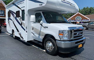 2022 Thor Motor Coach Freedom Elite 23H