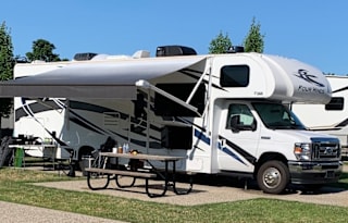 2022 Four Winds - Bunkhouse & Outdoor TV