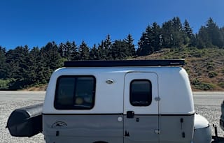 Unique Ultra Lite Canadian Fiberglass Camper