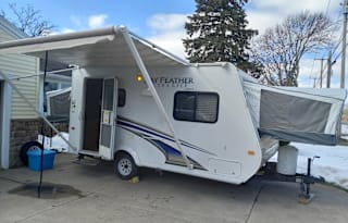 Fosters Family fun 2012 Jayco Ultra Lite X17A