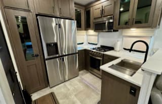 2023 Forest River RV Palomino Columbus 384RK