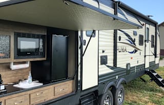 2019 Palomino Puma 31BHQB