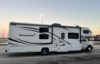 2019 Forest River RV Sunseeker LE 3250DSLE
