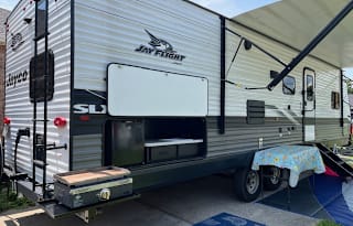 Patty & Nate's Cozy Camper