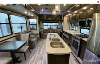 2022 Dutchmen RV Yukon 320RL