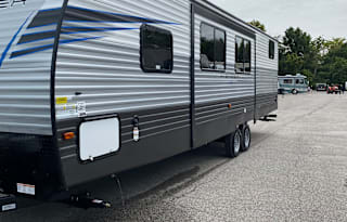 2021 Prime Time RV Avenger 28QBSLE