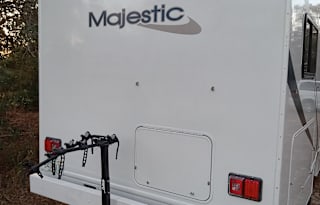 2017 Thor Motor Coach Four Winds 22B