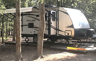 Heartland Mallard  "Ducky"  - Sleeps 4 (or 5)