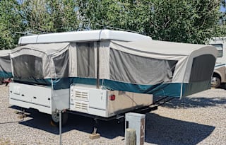 2001 Coleman The Americana Series Bayside