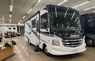 Jayson: Ready to Roll 2019 Jayco 29S (31')