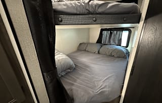 "Billy the Kid" | Fully Stocked, Ready to Escape
