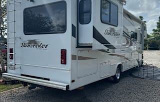 Road-trip ready! Lots of extras included !