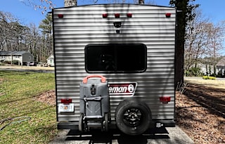 2019 Dutchmen RV Coleman Lantern Series 202RD