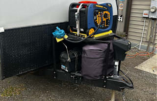 Rod and Gloria's kid approved camper rental!