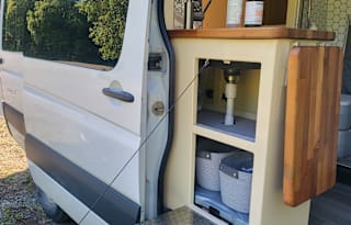 Luxury Sprinter Adventure Van (Whale Shark)