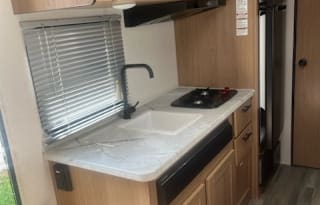 2022 Prime Time RV Avenger LT 17BHS