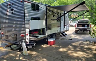 2020 Dutchmen RV Coleman Lantern LT Series 215BH