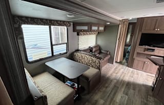 2017 Keystone 272LHS Hideout