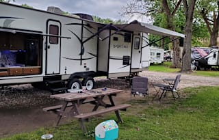 2015 Venture RV SportTrek 320VIK