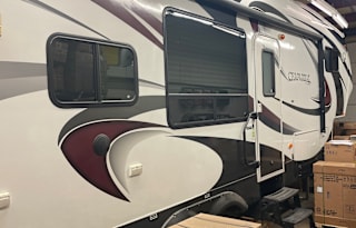 2016 Coachmen RV Chaparral 270RKS