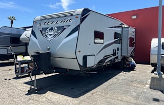 We RV: 2020 Toy Hauler with Generator