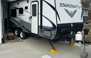 2018 Starcraft Launch Outfitter 7 19BHS