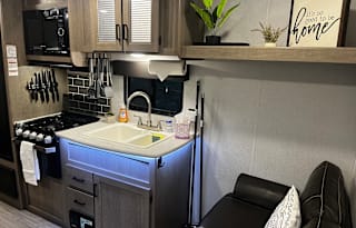 2020 Keystone Hideout