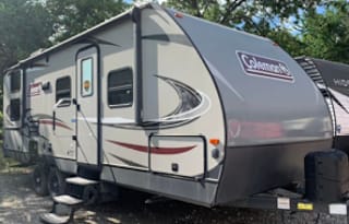 Very comfortable and fully stocked 27.5' Coleman
