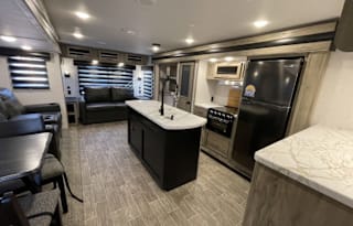 2022 Alpha Wolf with Kitchen Island