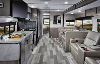 PEGASUS: 2020 Forest River FR3 30DS - GlampersCA